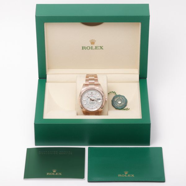 Rolex Sky-Dweller 326935